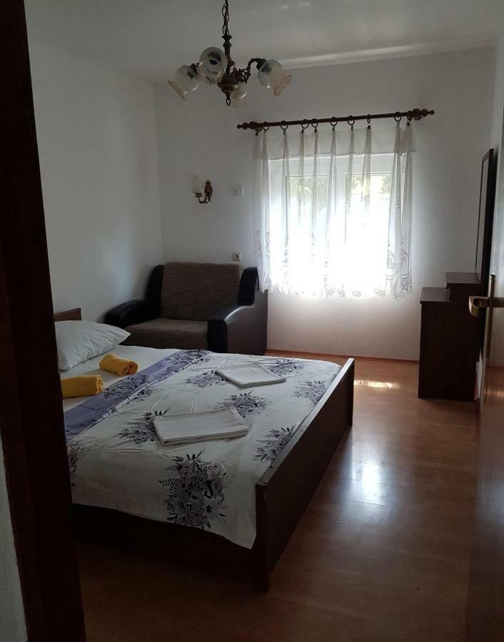 Apartmani Cempres Senj Senj  Exterior foto
