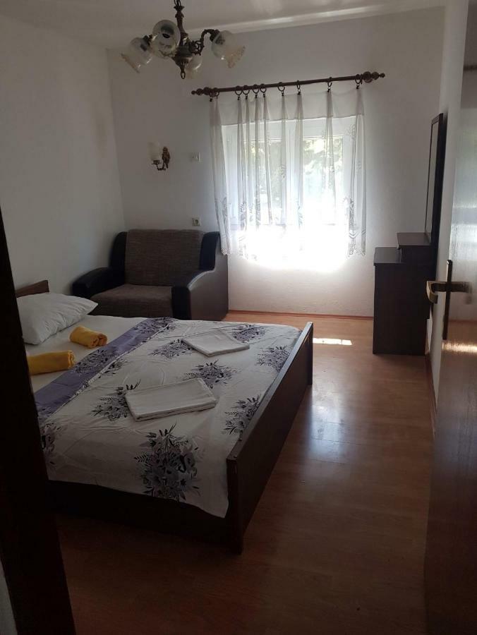 Apartmani Cempres Senj Senj  Exterior foto